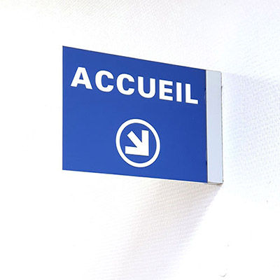 plaque de porte drapeau