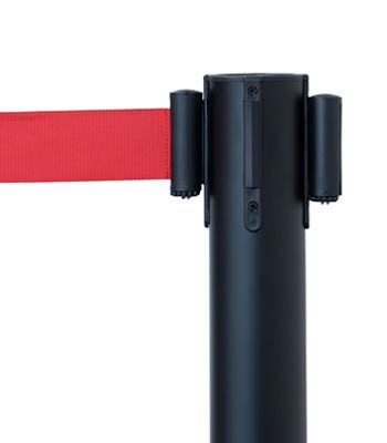 poteau de guidage noir avec sangle rouge