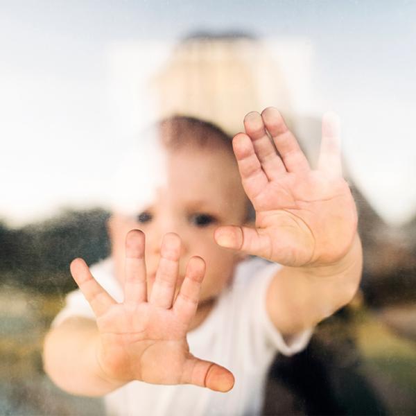 Film adhésif de sécurité et anti chaleur pour vitrage neutral 440c, largeur 152 cm , à partir de 2 m de long