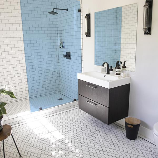 Film adhésif bleu clair transparent, largeur 152 cm , longueur à partir de 2 m